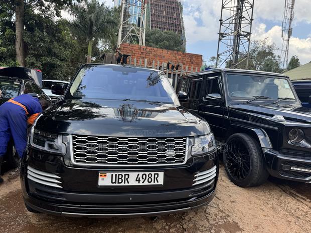 Land Rover Range Rover Vogue 2015 Black