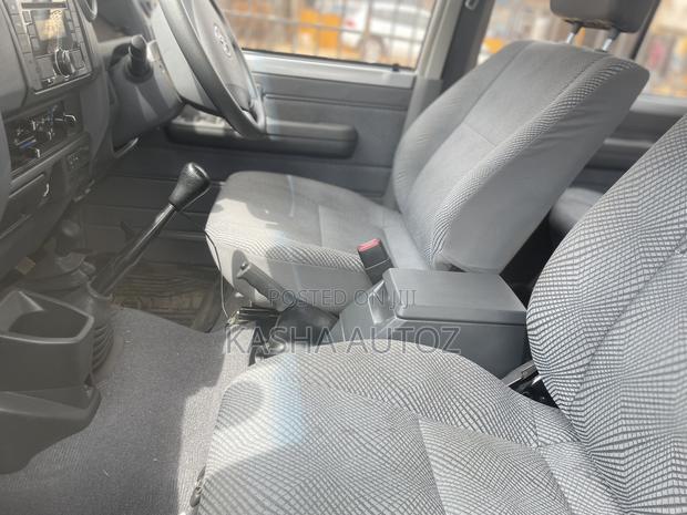 Toyota Land Cruiser 2015 Silver
