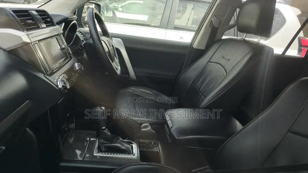 Toyota Land Cruiser Prado 2016 Gray
