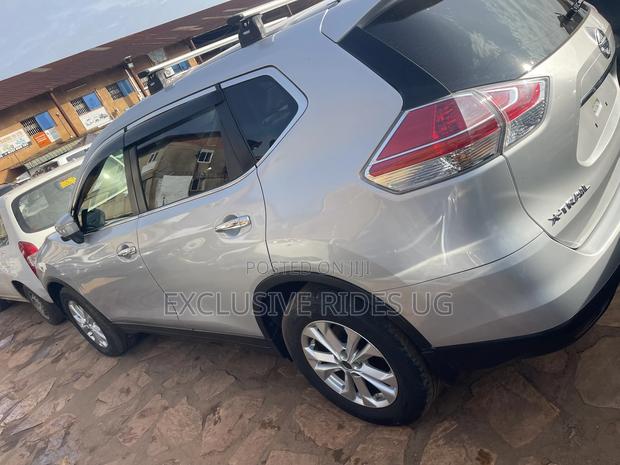 Nissan X-Trail 2.0 Petrol AWD 2015 Silver