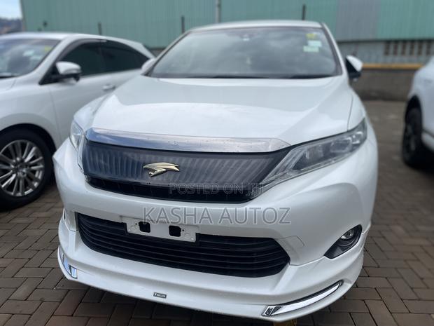 Toyota Harrier 2015 White
