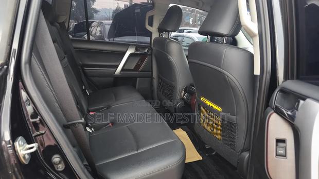 Toyota Land Cruiser Prado 2016 Black