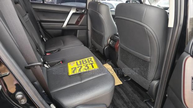 Toyota Land Cruiser Prado 2016 Black