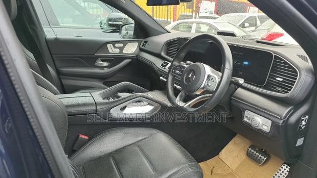 Mercedes-Benz GLE-Class 2020 Blue