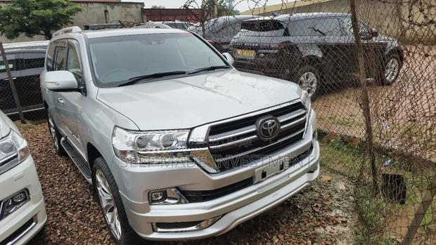 Toyota Land Cruiser 2020 Silver