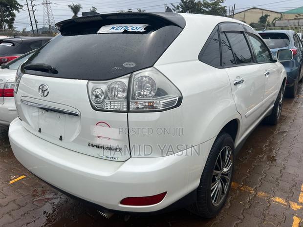 Toyota Harrier 2010 White