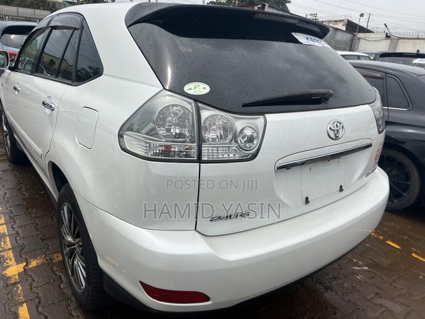 Toyota Harrier 2010 White
