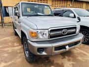 Toyota Land Cruiser 2015 Silver for sale