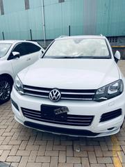 Volkswagen Touareg 2012 White for sale