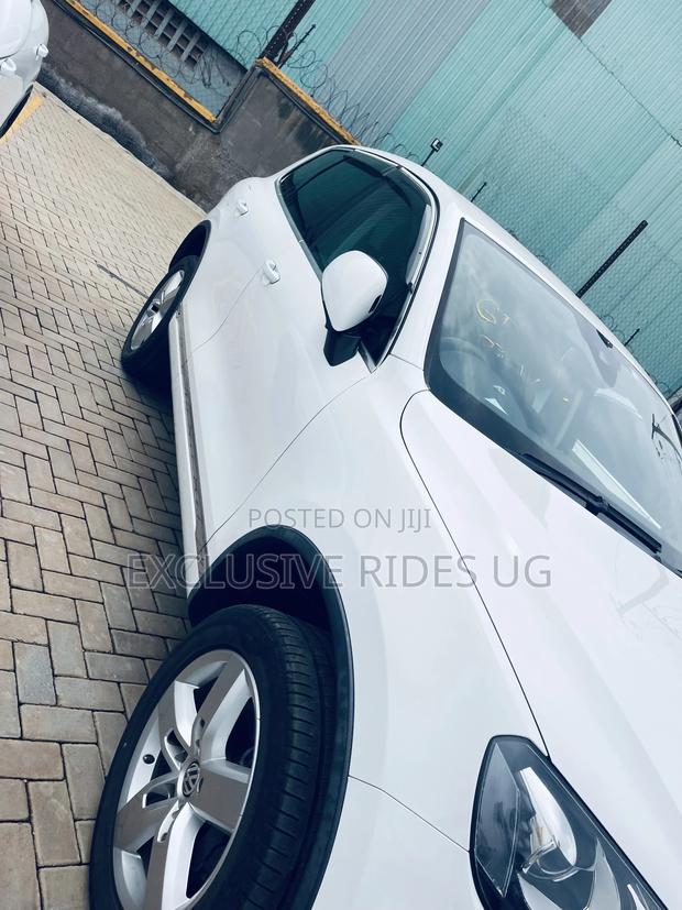 Volkswagen Touareg 2014 White