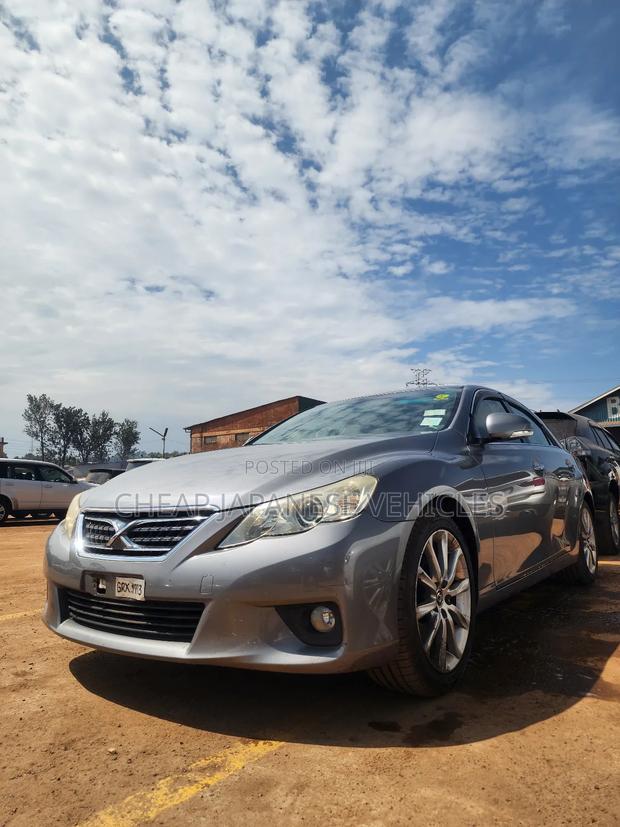 Toyota Mark X 2.5 RWD 2010 Beige