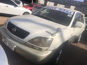 Toyota Harrier 2001 White for sale