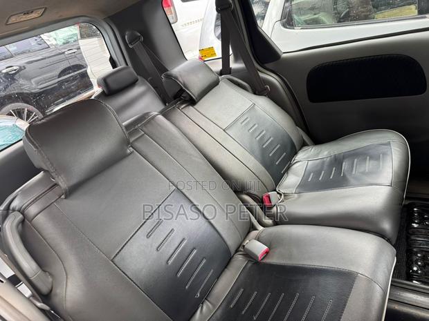 Toyota Sienta 1.5 AWD 2008 Silver