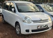 Toyota Sienta 1.5 AWD 2009 White for sale