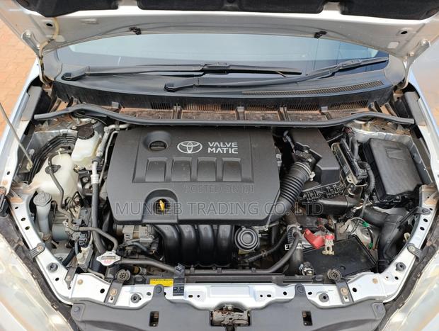 Toyota Wish 2010 Silver