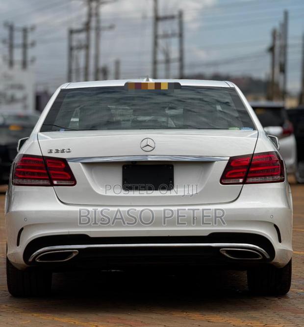Mercedes-Benz E300 2015 White