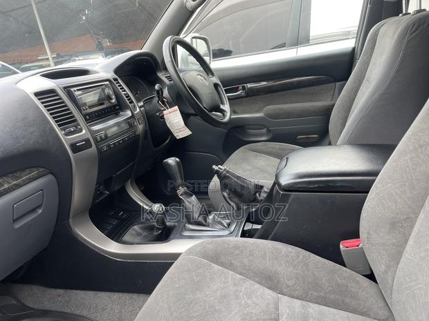 Toyota Land Cruiser Prado 2008 Silver