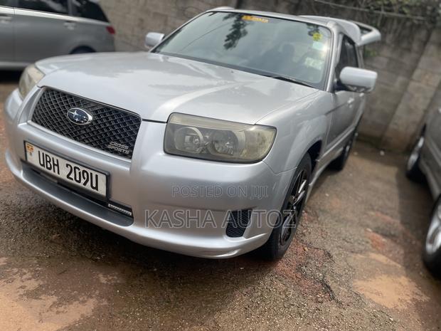 Subaru Forester 2006 Silver