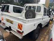 Toyota Land Cruiser 2015 White for sale