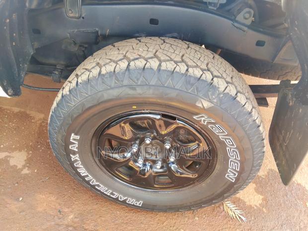 Toyota Hilux 2013 White