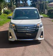 Toyota Noah 2.0 AWD (8 Seater) 2017 White for sale