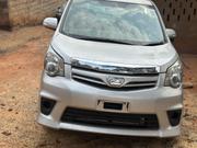 Toyota Noah 2.0 143hp AWD (8 Seater) 2011 Silver for sale