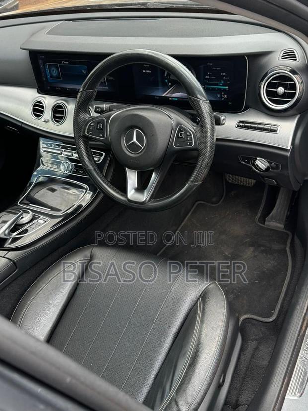 Mercedes-Benz E200 2018 Silver