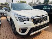 Subaru Forester Base AWD 2020 White for sale