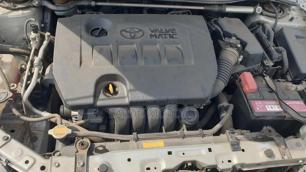 Toyota Corolla Fielder 1.5 Petrol FWD 2012 Silver