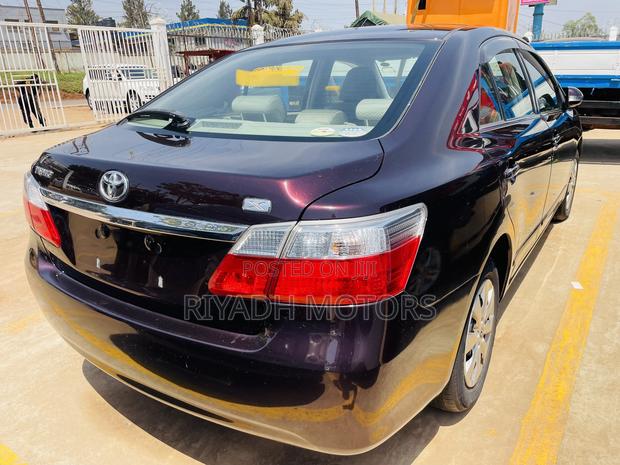 Toyota Premio 1.8 FWD 2010 Brown