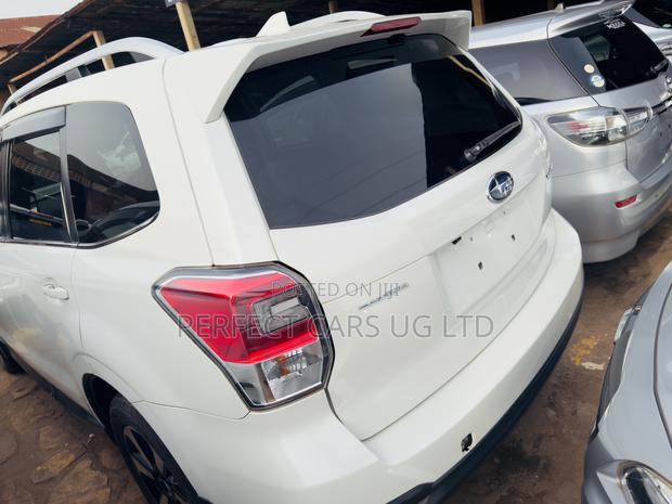 Subaru Forester 2.5i Premium AWD 2016 White