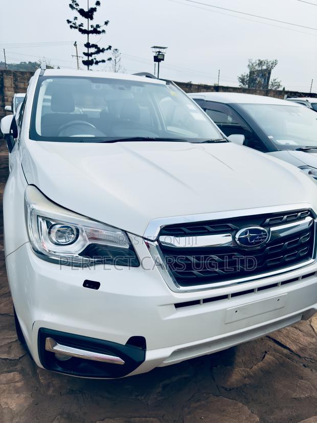 Subaru Forester 2.5i Premium AWD 2016 White