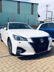 Toyota Crown 2017 White for sale