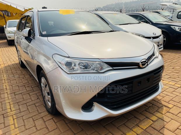 Toyota Corolla Fielder 1.5 Petrol FWD 2016 Silver