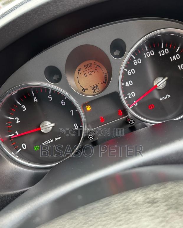 Nissan X-Trail 2010 Silver