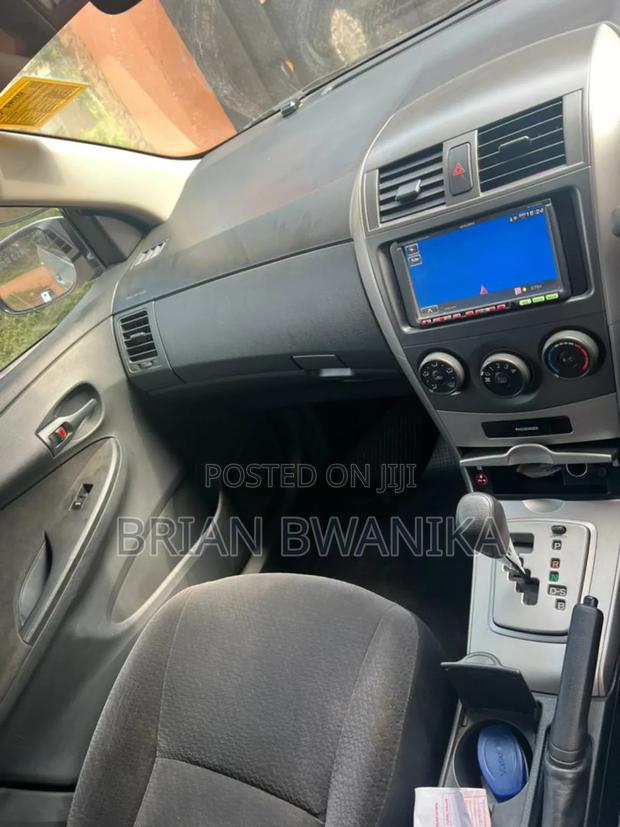 Toyota Corolla Fielder 1.5 Petrol FWD 2011 Silver