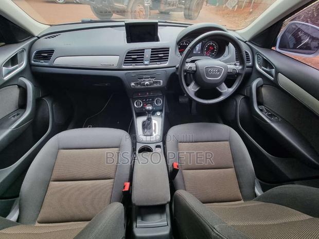 Audi Q3 2013 Silver