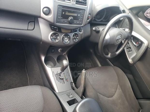 Toyota RAV4 2.5 2011 Silver