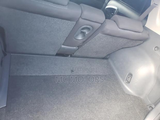 Toyota RAV4 2.5 2011 Silver