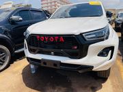 Toyota Hilux 2022 White for sale