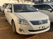 Toyota Premio 2011 White for sale
