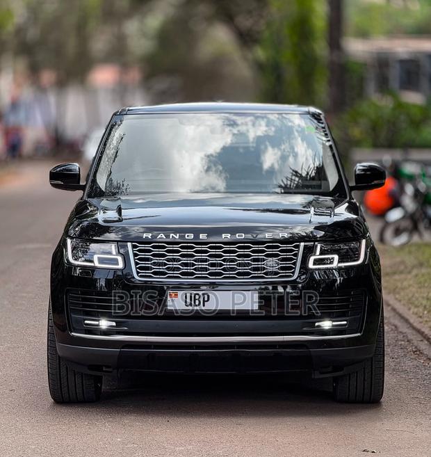 Land Rover Range Rover Vogue 2019 Black
