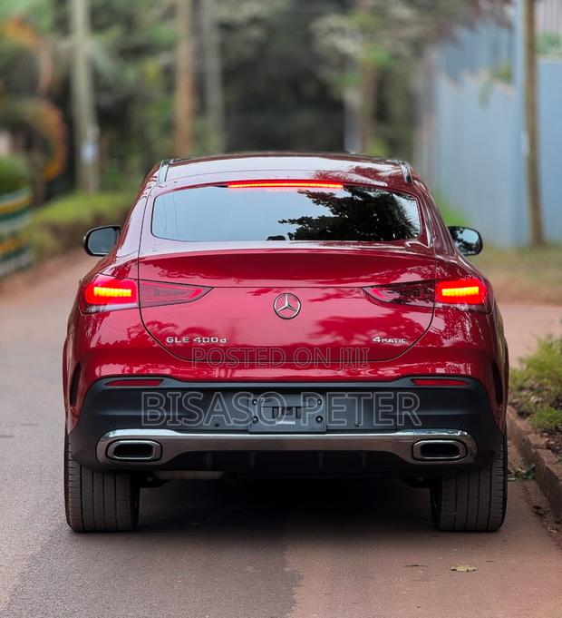 Mercedes-Benz GLE-Class GLE 400d 4MATIC 2021 Red