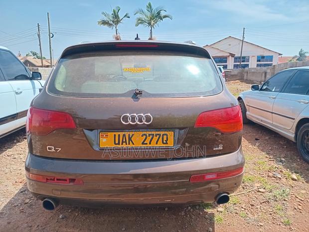 Audi Q7 2014 Gray