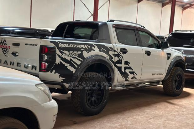 Ford Ranger Wildtrak 2014 White