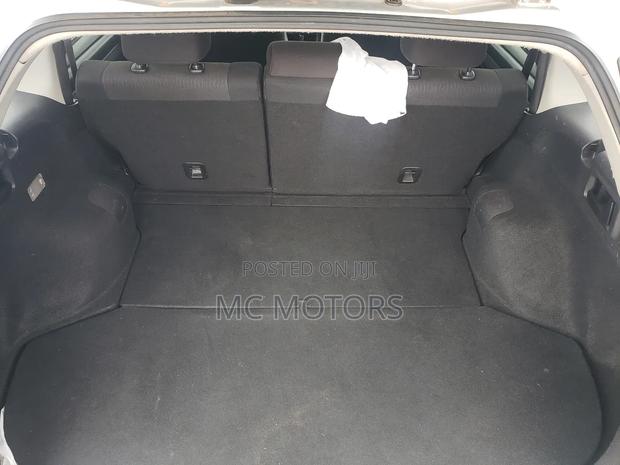 Toyota Corolla Fielder 1.5 Hybrid FWD 2016 Silver