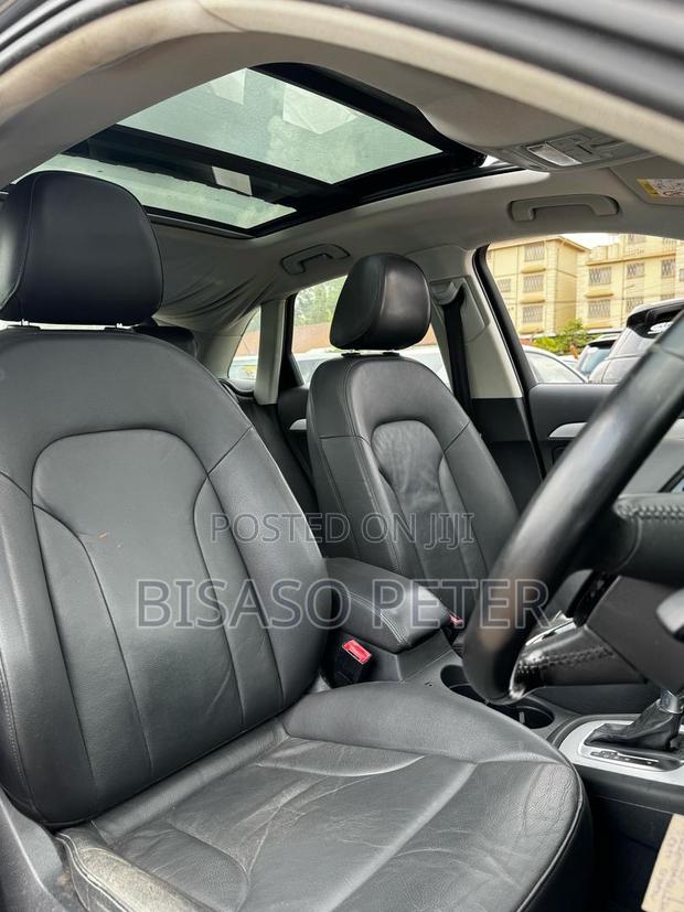 Audi Q3 2016 Gray