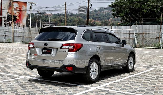 Subaru Outback 2015 Silver