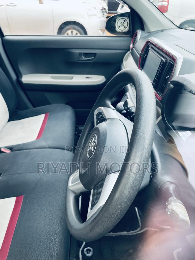 Toyota Passo 2017 Green