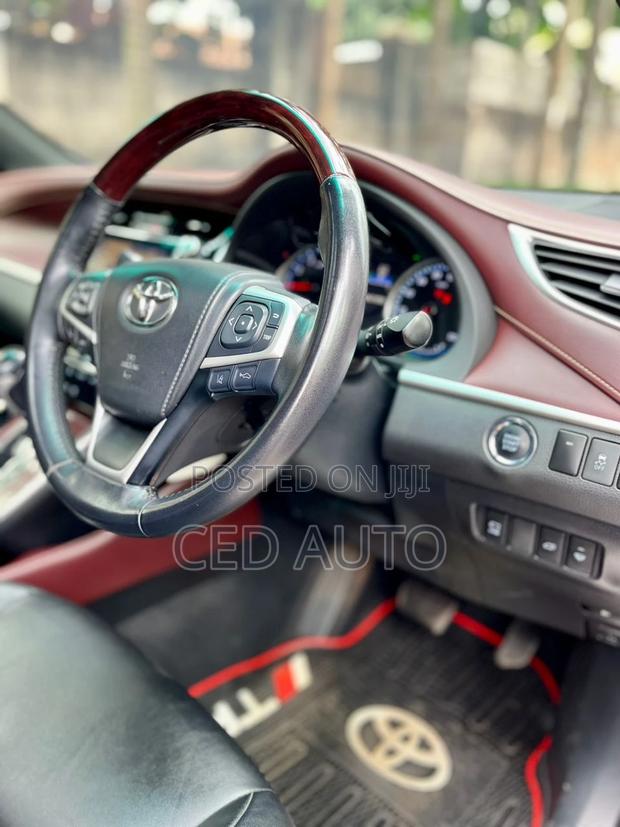 Toyota Harrier 2015 White